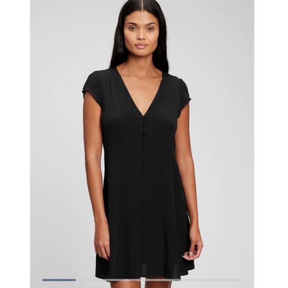 GAP Dresses & Skirts - GAP LENZING™ ECOVERO™ Cap Sleeve Mini Dress